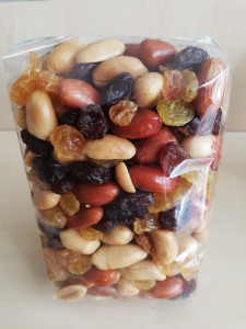Knabbelhaver mix; pinda's en rozijnen, ongezouten, 250 gram